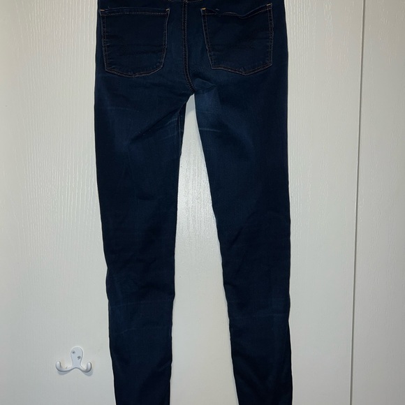 American Eagle Hi-Rise Jegging Jeans - Picture 4 of 10